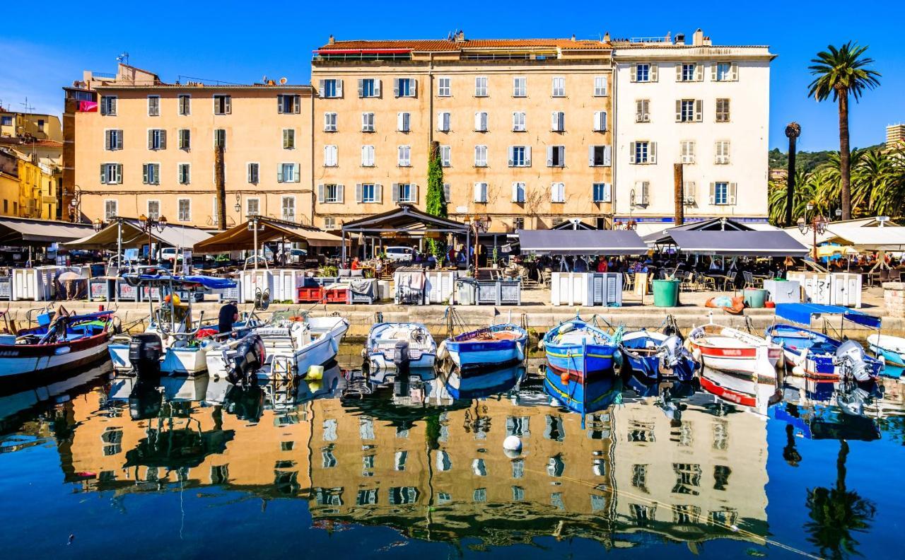 Appartement Central Avec Tres Jolie Vue Ajaccio  Exterior foto